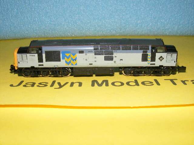 Grafar N-Gauge Diesel Loco - For spares/ Repairs.