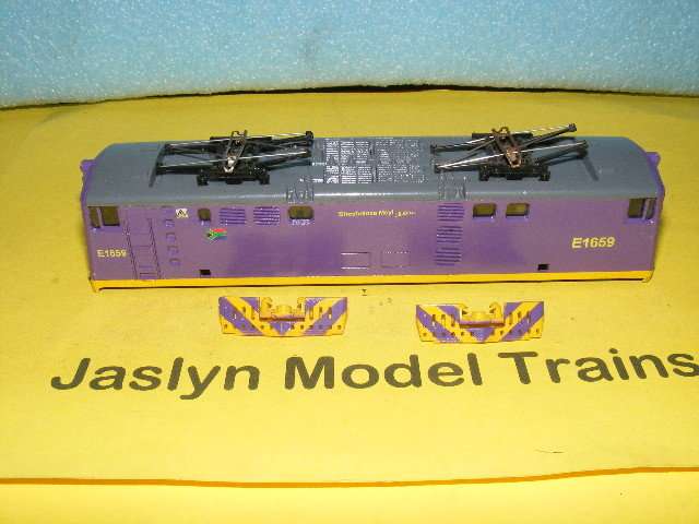 Lima HO SAR/ SAS 5E Electric Loco - Shell Only