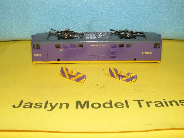 Lima HO SAR/ SAS 5E Electric Loco - Shell Only