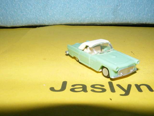 HO Vintage Car.