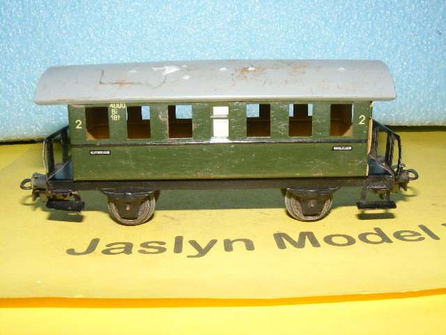 Marklin HO Passenger Coach - Tinplate.
