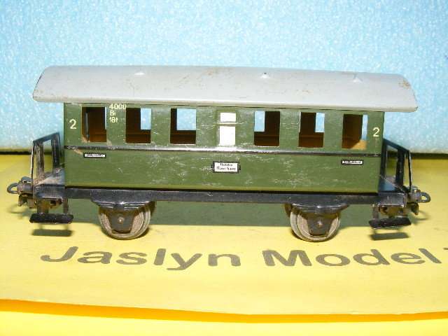 Marklin HO Passenger Coach - Tinplate.