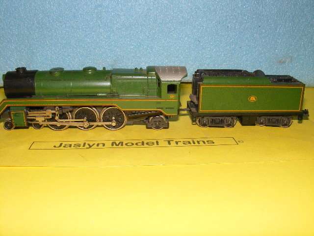 Lima HO 4-6-2 Steam Loco and Tender