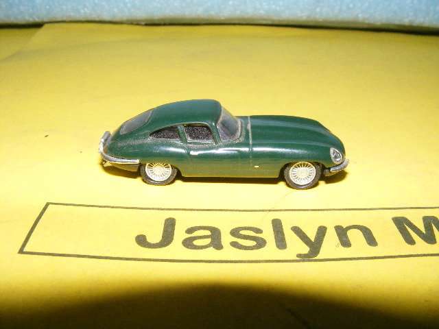 HO Jaguar