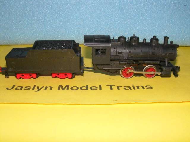 Lima HO 0-4-0 Steam Loco and Tender.