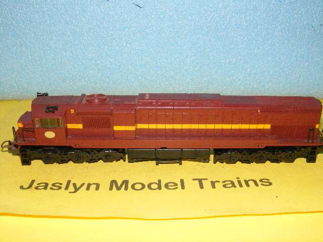 Lima HO SAR/ SAS Class 34 Diesel Loco,