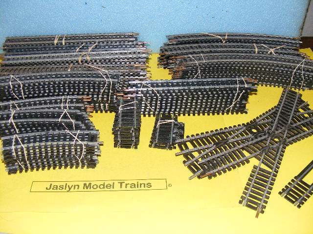 Lima HO Job Lot Tracks,