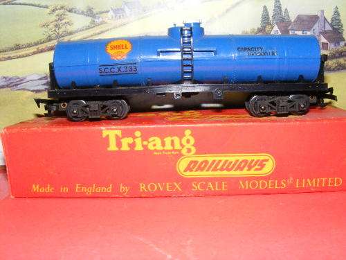 Tri-ang HO Tanker Wagon (Boxed)