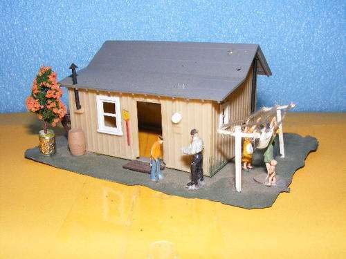 Life Like HO House