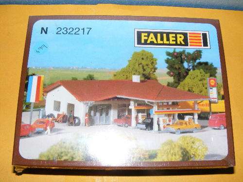 Faller N-scale Petrol station Kit
