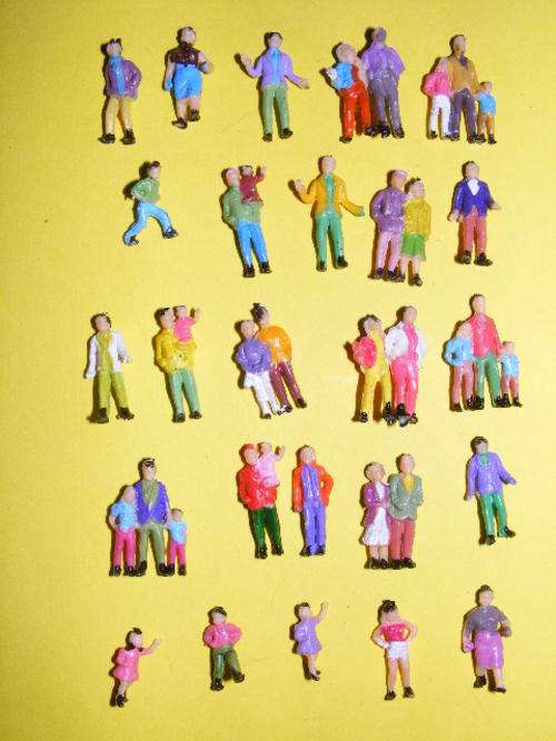 HO Figures X 25