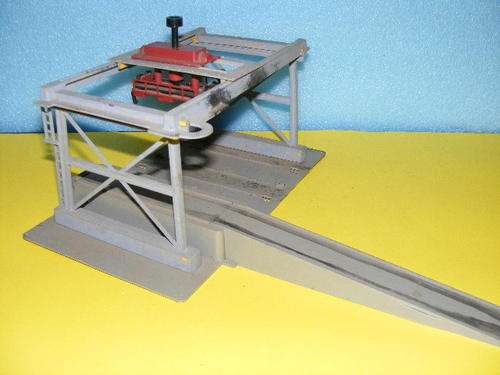 Lima HO Gantry Set