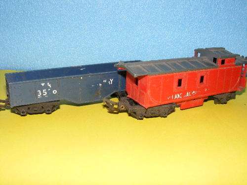 Tri-ang OO Wagon and Caboose.