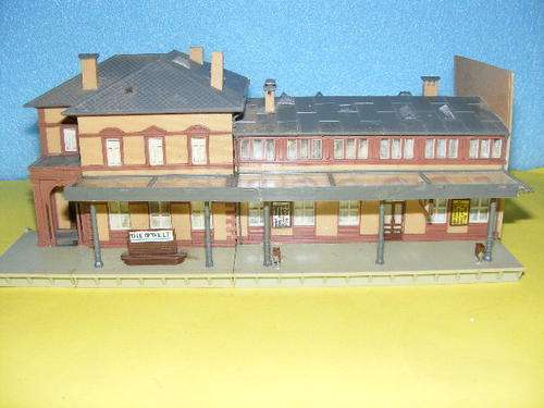 HO Station Building