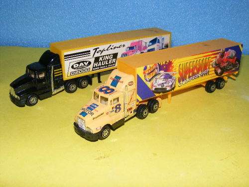 HO Trucks X 2