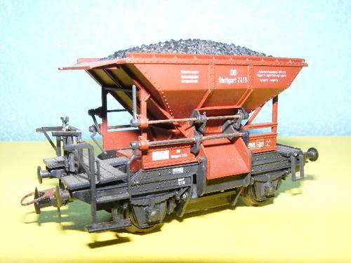 Roco HO Coal Hopper.