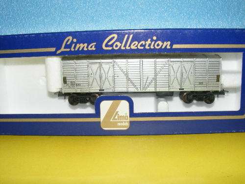 Lima HO SAR/SAS Silver Box  Wagon (Boxed)