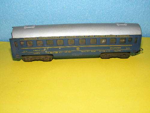 Lima HO Passenger Coach.