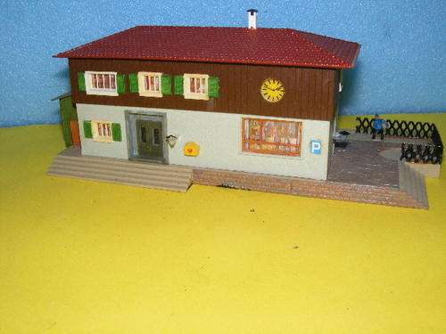 HO Station Building