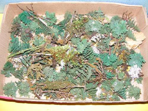 Joblot Plastic Trees