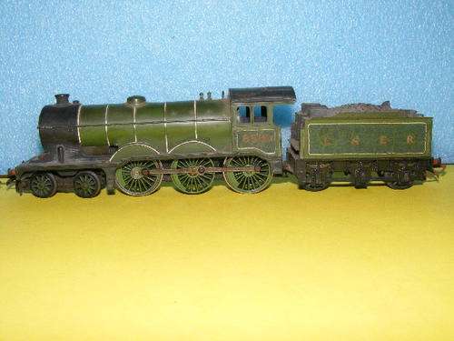 Tri-ang OO Steam Loco and Tender