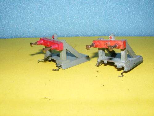 Hornby Dublo OO Buffer Stops X 2