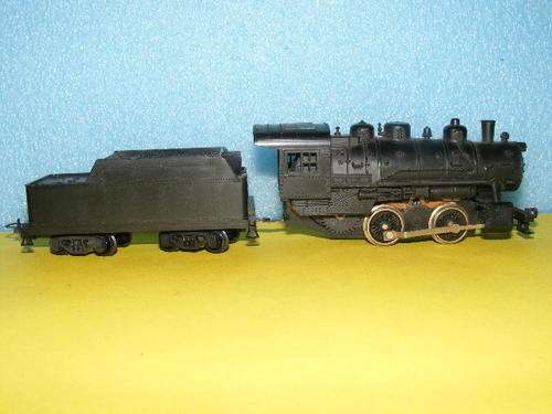 Lima HO 0-4-0 Steam Loco and Tender