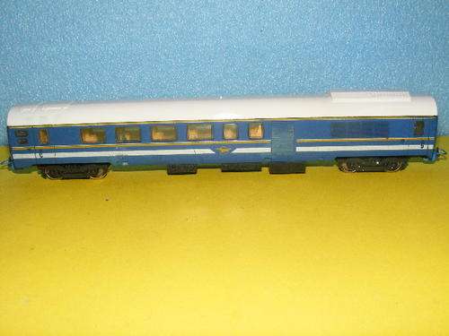 Lima HO SAR/SAS Blue Train Composite Coach.