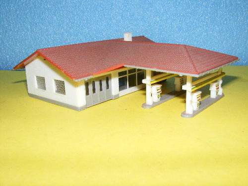 N Gauge Service Station