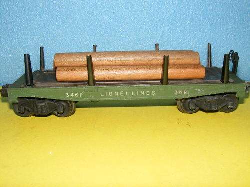 Lional O-gauge Flatbed with Stakes - Rare