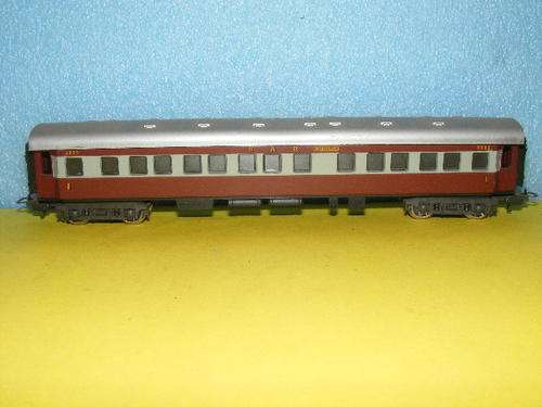 Lima HO SAR/SAS Trans Karoo 1st Class Passenger Coach.