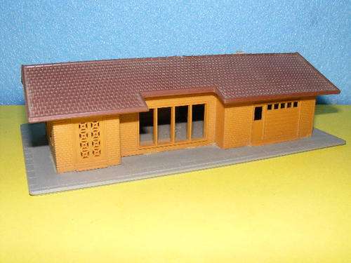 Lima HO Building