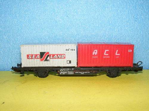 Lima HO Flatbed with Containers.