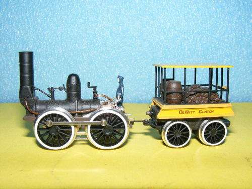 Bachmann HO De Witt Clinton Steam Loco and Tender (Boxed)