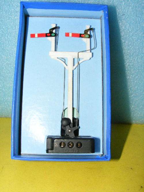 Hornby Dublo OO Electric Signal  - Metal (Boxed)