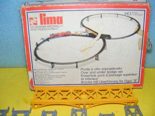Lima HO Over and Under Bridge Set.