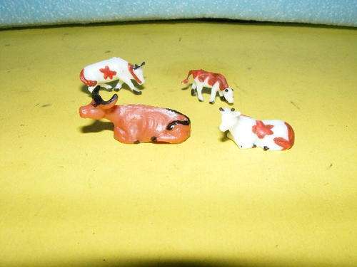 HO Cows and Bull.