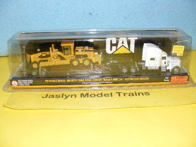 Cat HO Truck with Load,