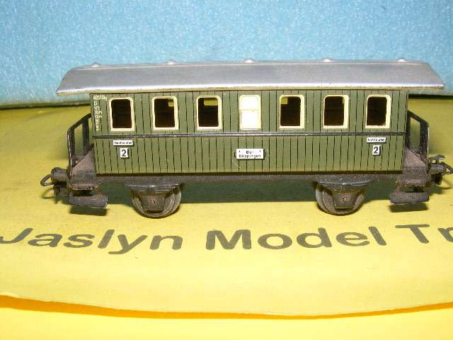 Marklin HO Coach - Tin Plate,