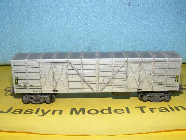 Lima HO SAR/ SAS Silver Box Wagon,