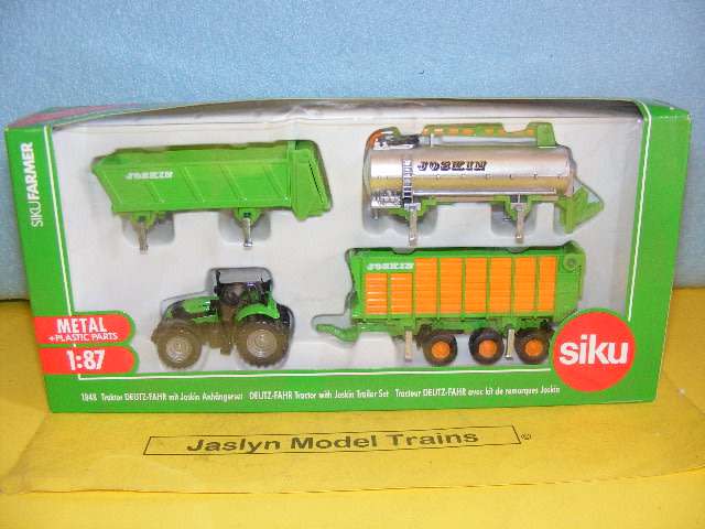 Siku HO Tractor with trailer set,