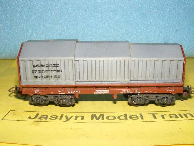 Lima HO Telescopic Wagon,
