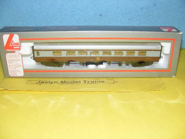 Lima HO SAR/ SAS Trans Karoo Dinning Car (Boxed)