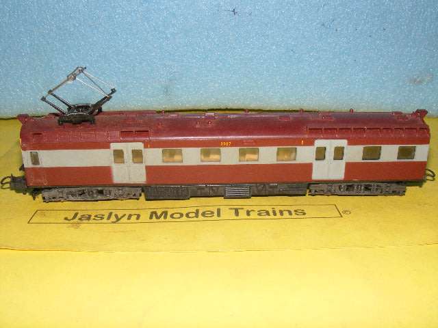Lima HO SAR/ SAS Suburban Loco - Powered,