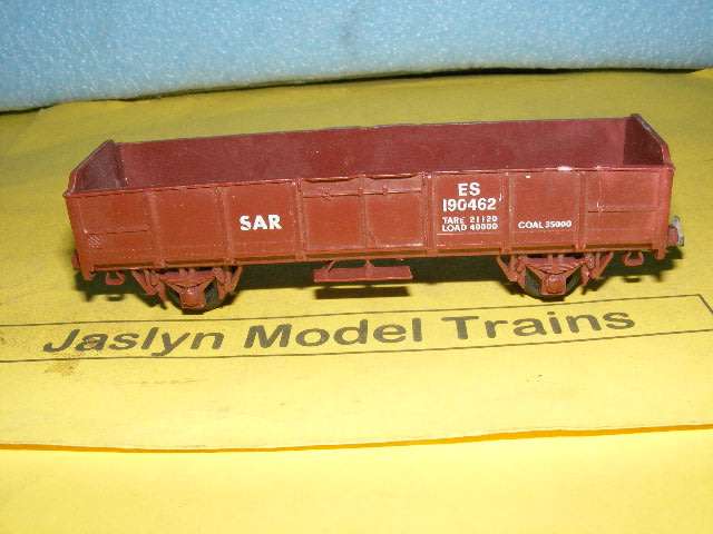 Lima HO SAR/ SAS Open Wagon,
