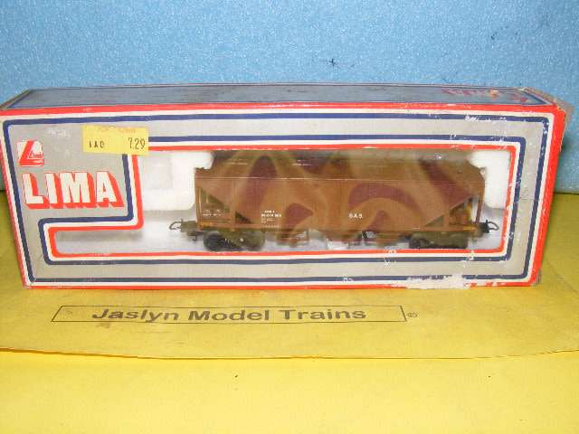 Lima HO SAR/ SAS Grain Wagon (Boxed)