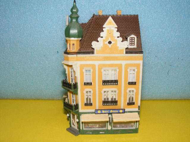 HO Building