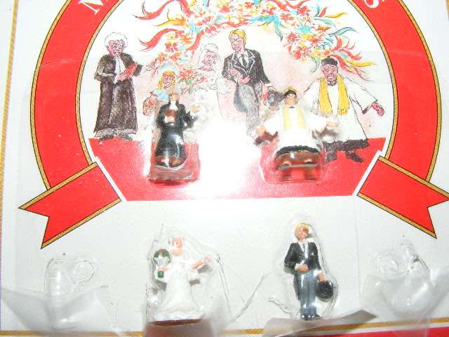 HO Wedding Figures,