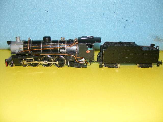 Mehano HO 4-6-2 Steam Loco and Tender - SAR conversion.