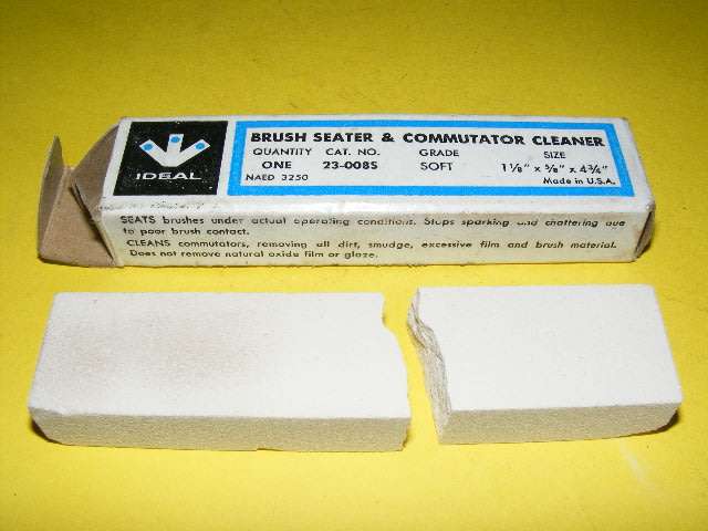 Brush Cleaner